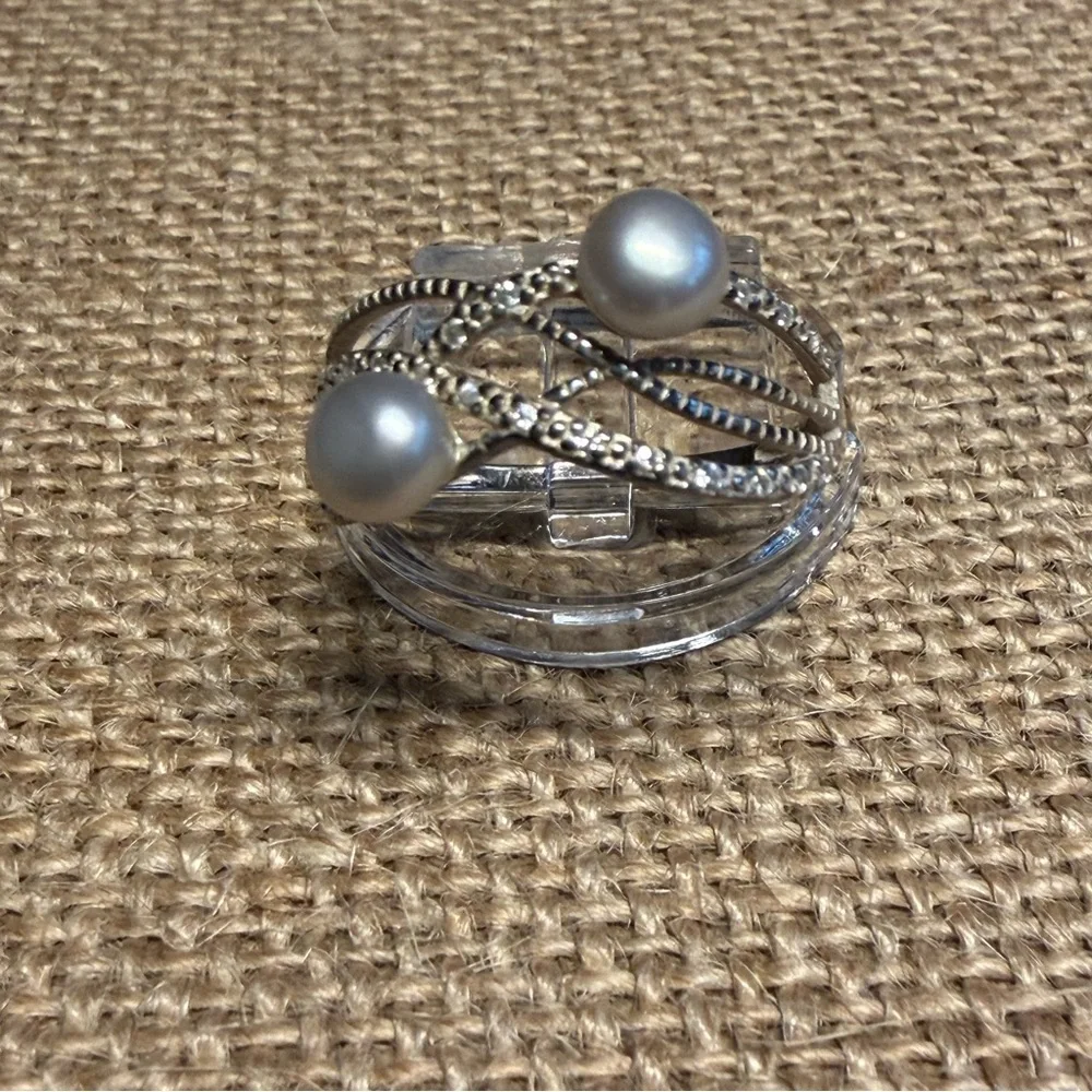 NATALIYA V COLLISTER Sterling silver gray button pearls clear CZ ring, size 9